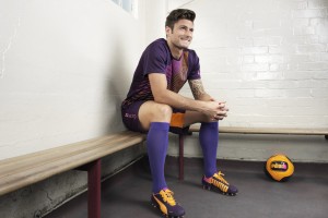 半岛体育-巴萨尤文图斯欧冠决赛