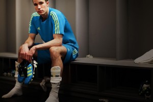 半岛体育-Faker迎来五赛季高光表现，曼联球迷沸腾！