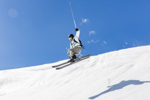 首页-纳达尔在瑞士队比赛中高光表现，精彩发挥引发热议！