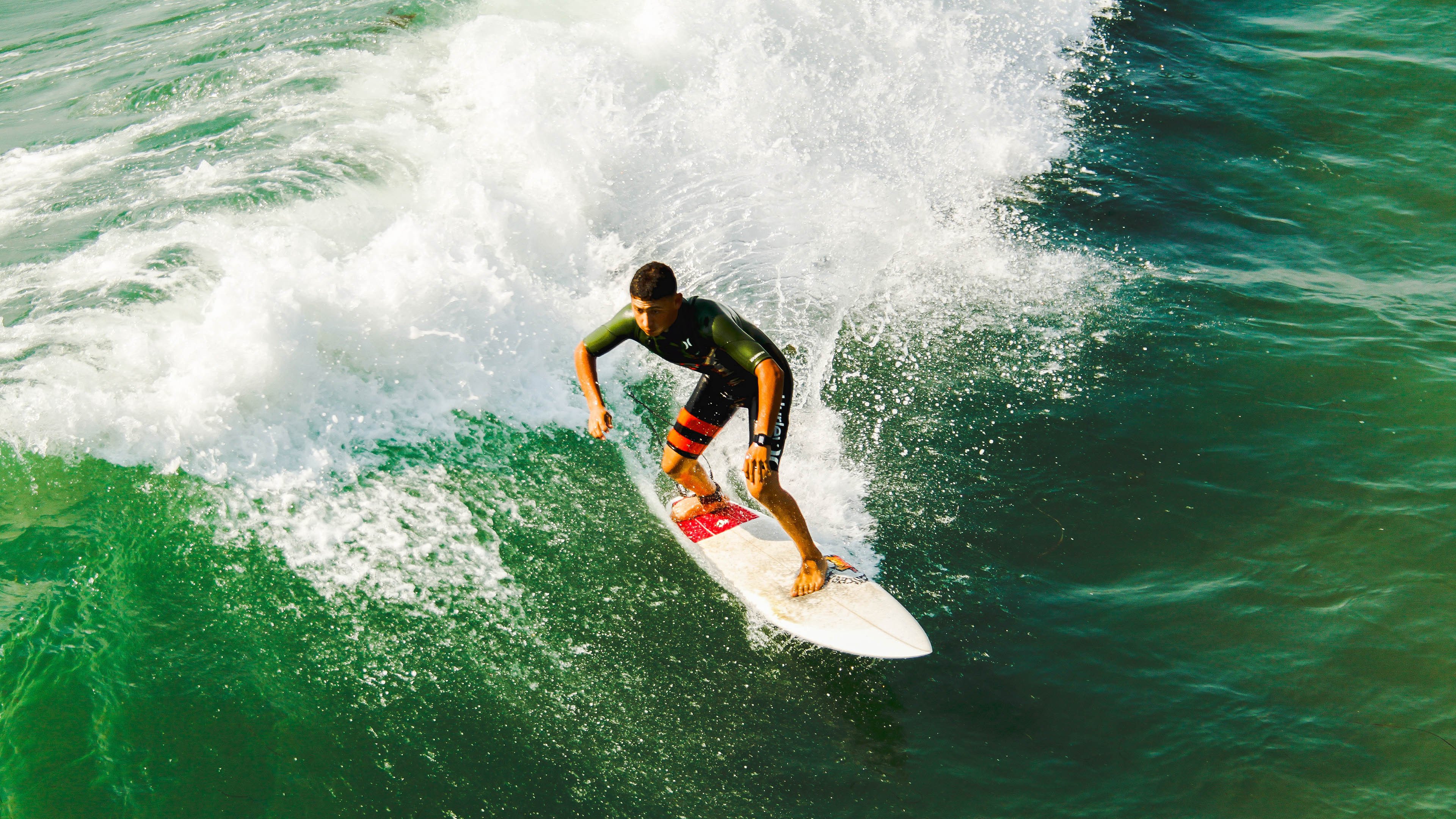 穆古鲁扎回归赛场，败北首场状态亮眼，澳大利亚队观众沸腾！